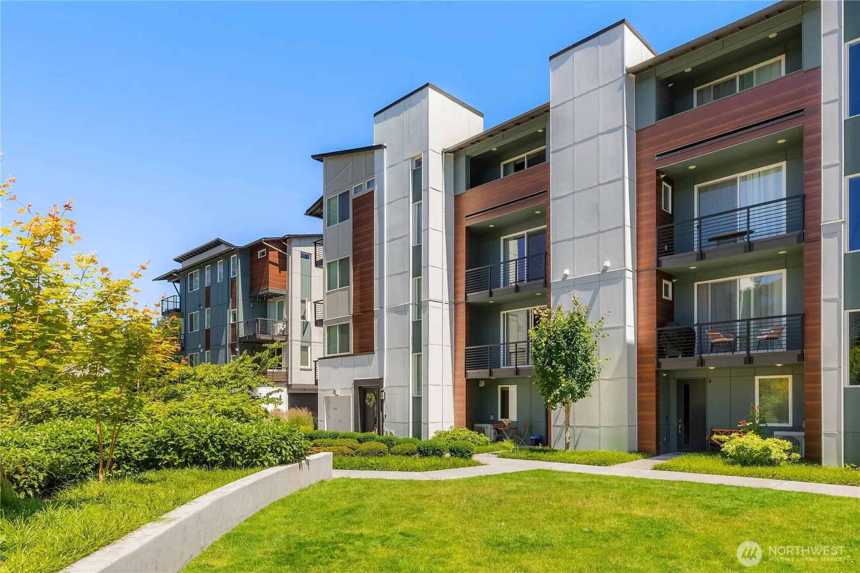 Property photo for 23119 Ne 8th Street #b103, Sammamish