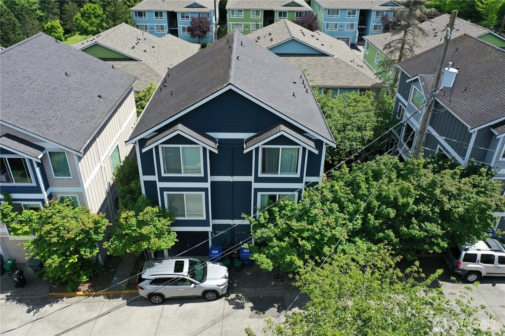 Property photo for 2414 Sw Holden Street #b, Seattle