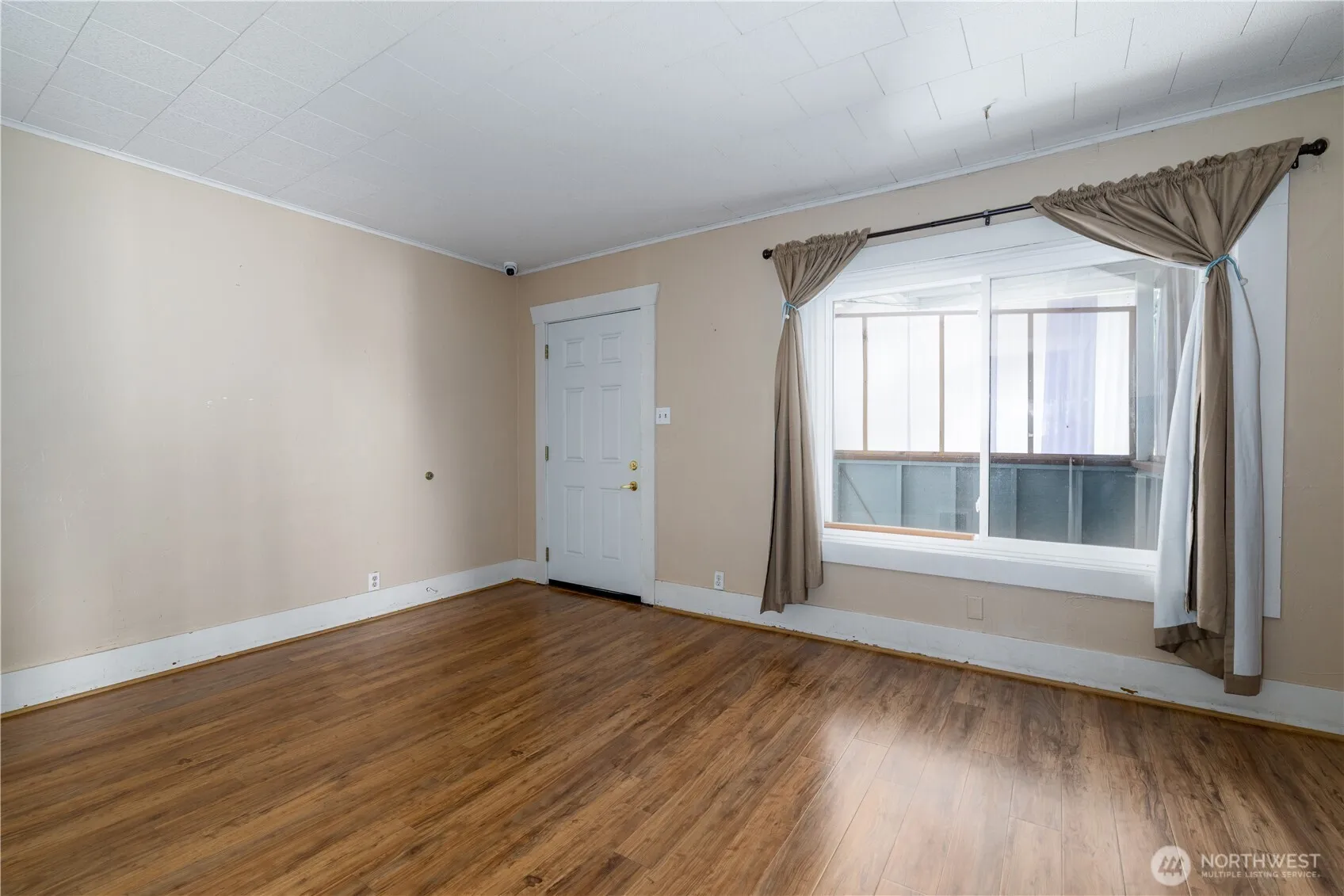 Property photo for 634 Dearborn Avenue, Shelton photo 5