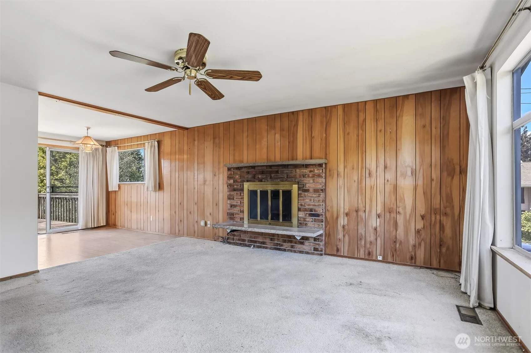 Property photo for 1625 2nd Street, Kirkland photo 3