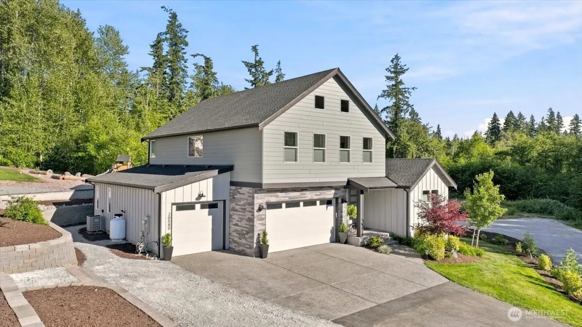 Property photo for 20580 Sinnes Road, Mount Vernon