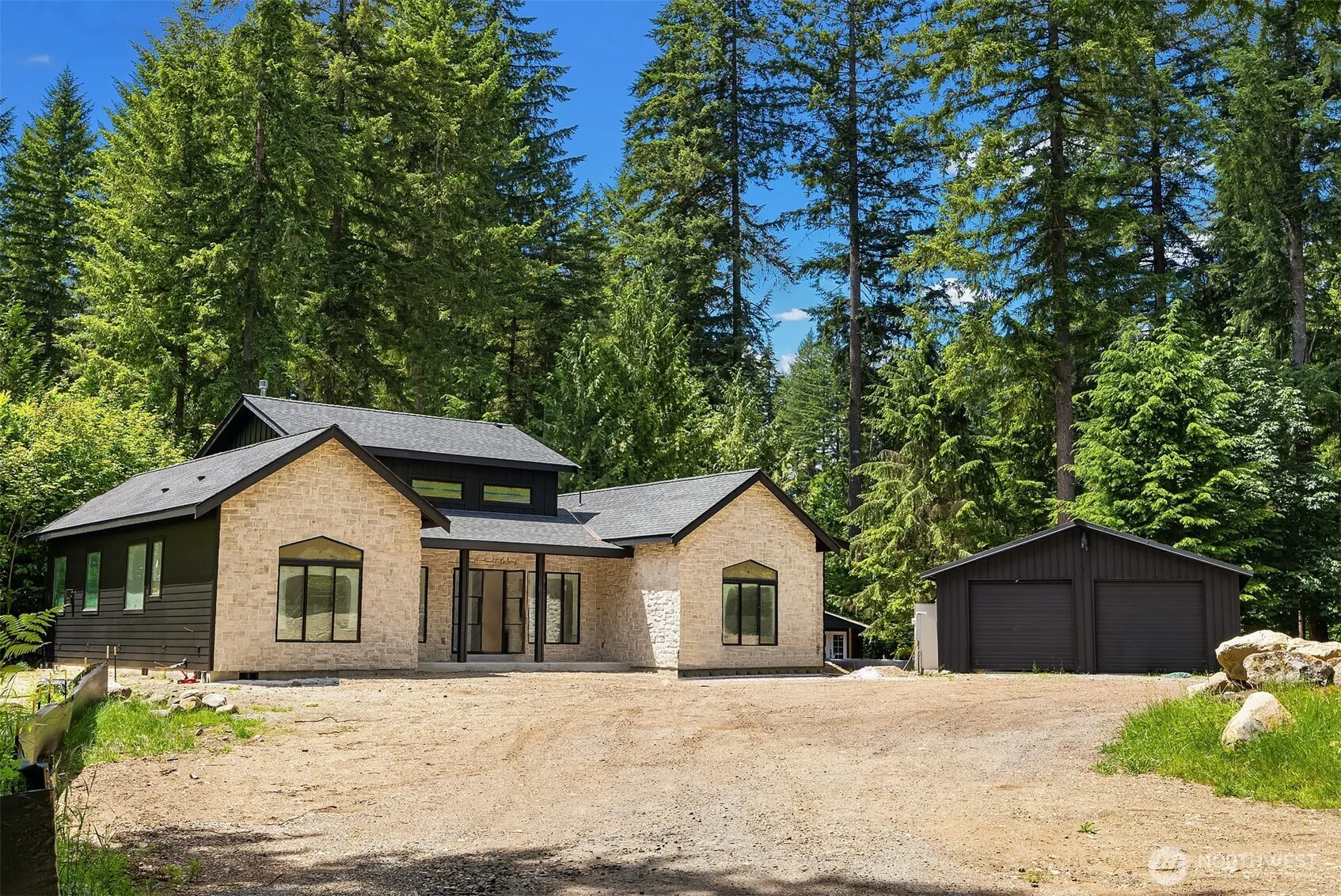 Property photo for 11905 325th Avenue Ne, Duvall photo 2