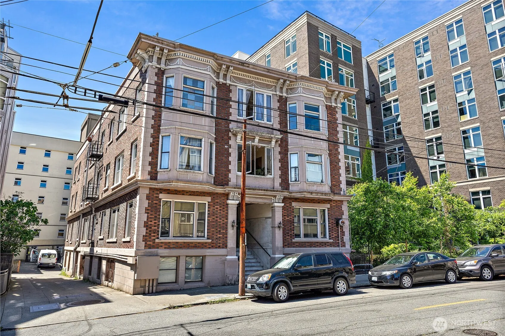 Property photo for 115 Bellevue Avenue E #105, Seattle