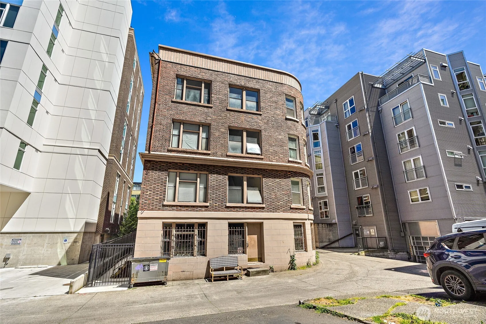 Property photo for 115 Bellevue Avenue E #105, Seattle photo 3