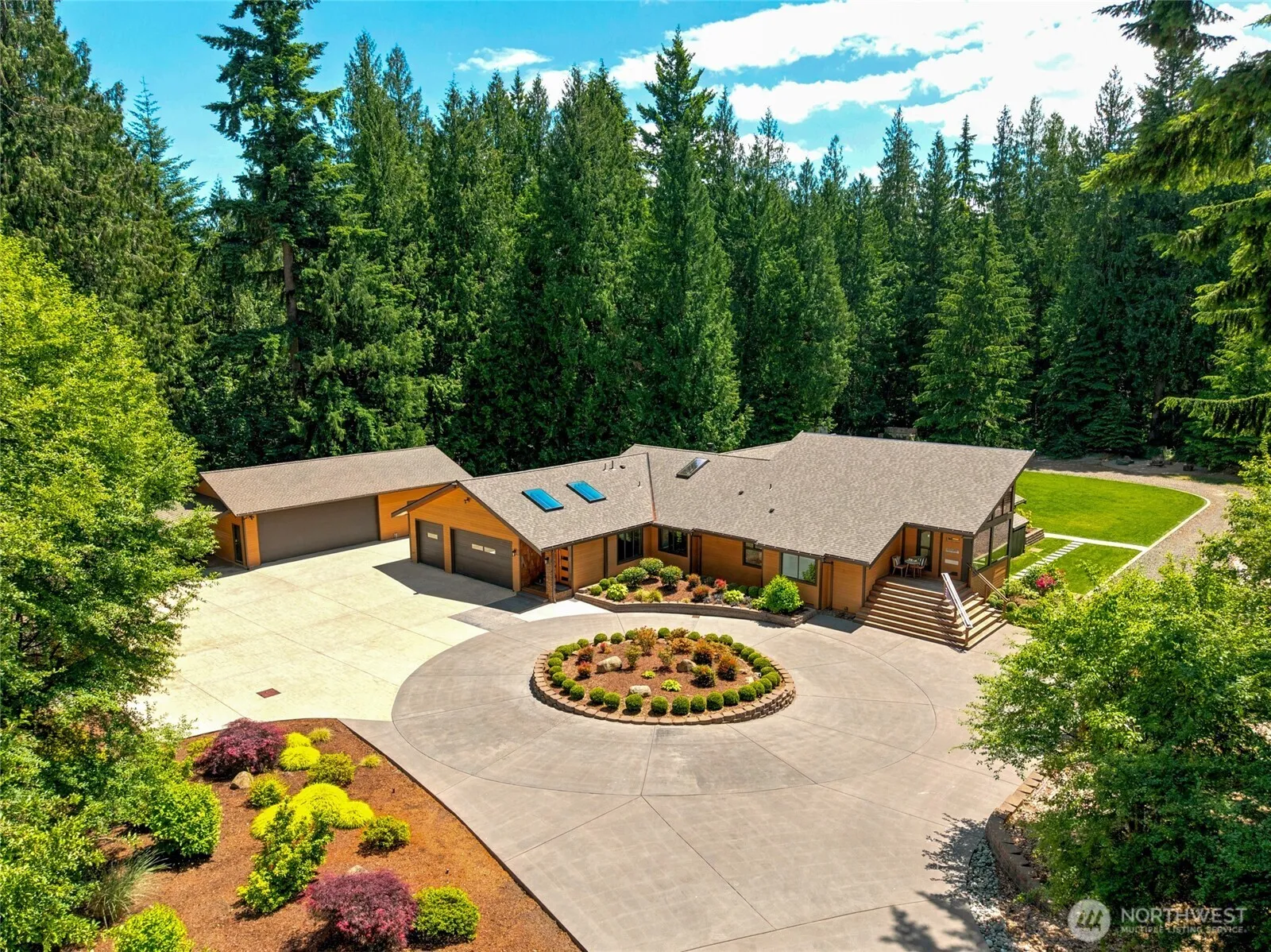 Property photo for 6420 282nd Avenue Se, Issaquah