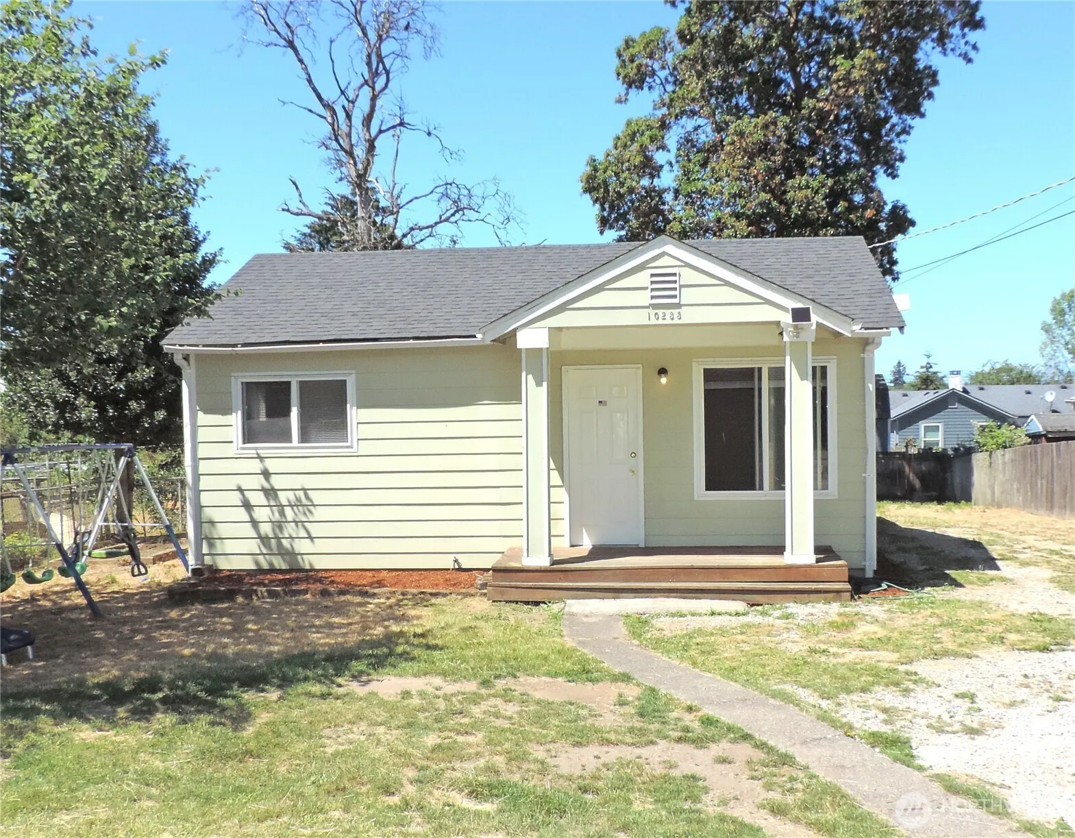 Property photo for 10233 10th Avenue Sw, Seattle