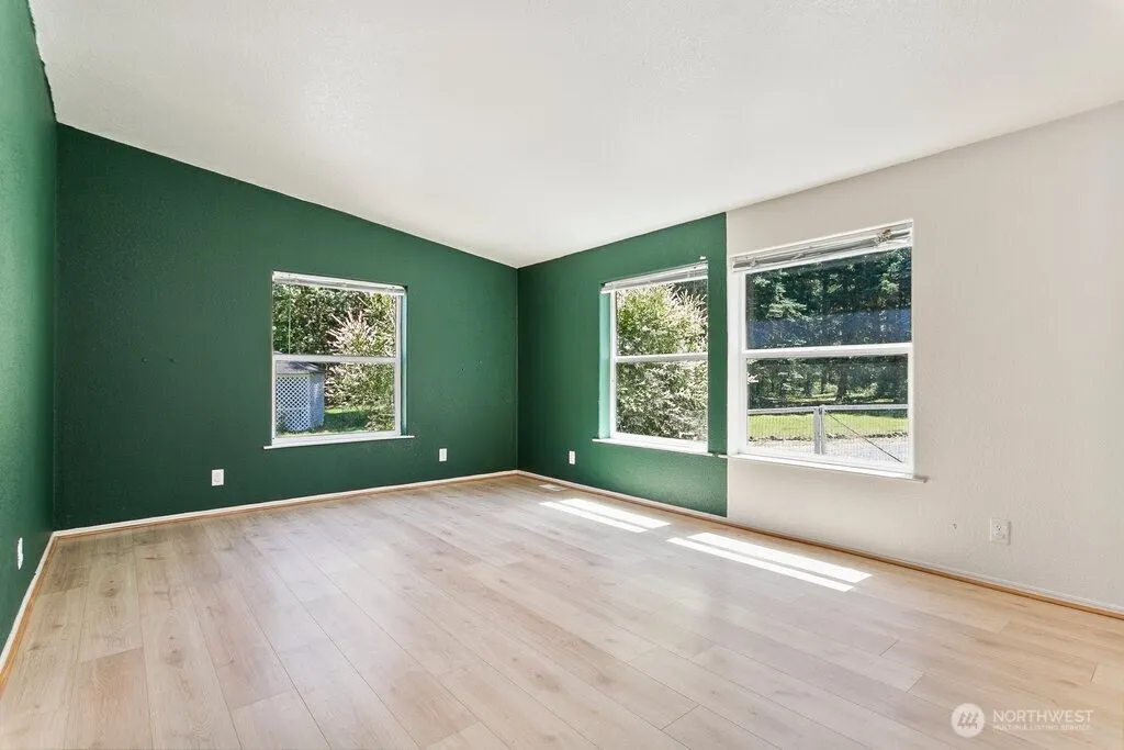 Property photo for 520 140th Avenue Sw, Tenino photo 4