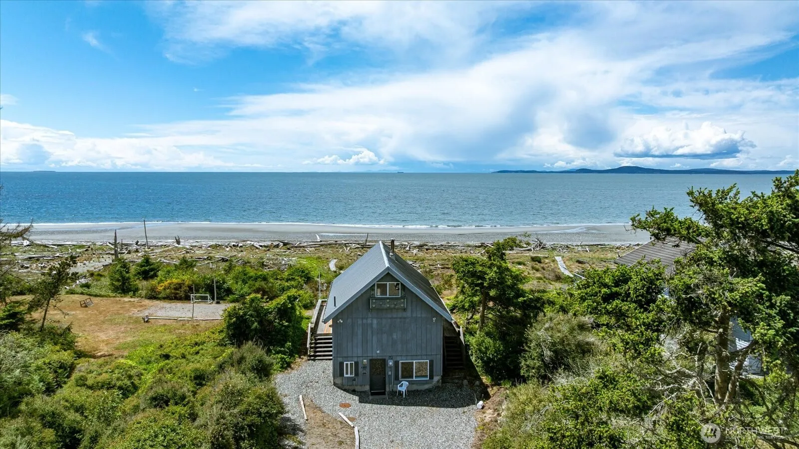 Property photo for 4560 Rolling Dunes Lane, Oak Harbor photo 2