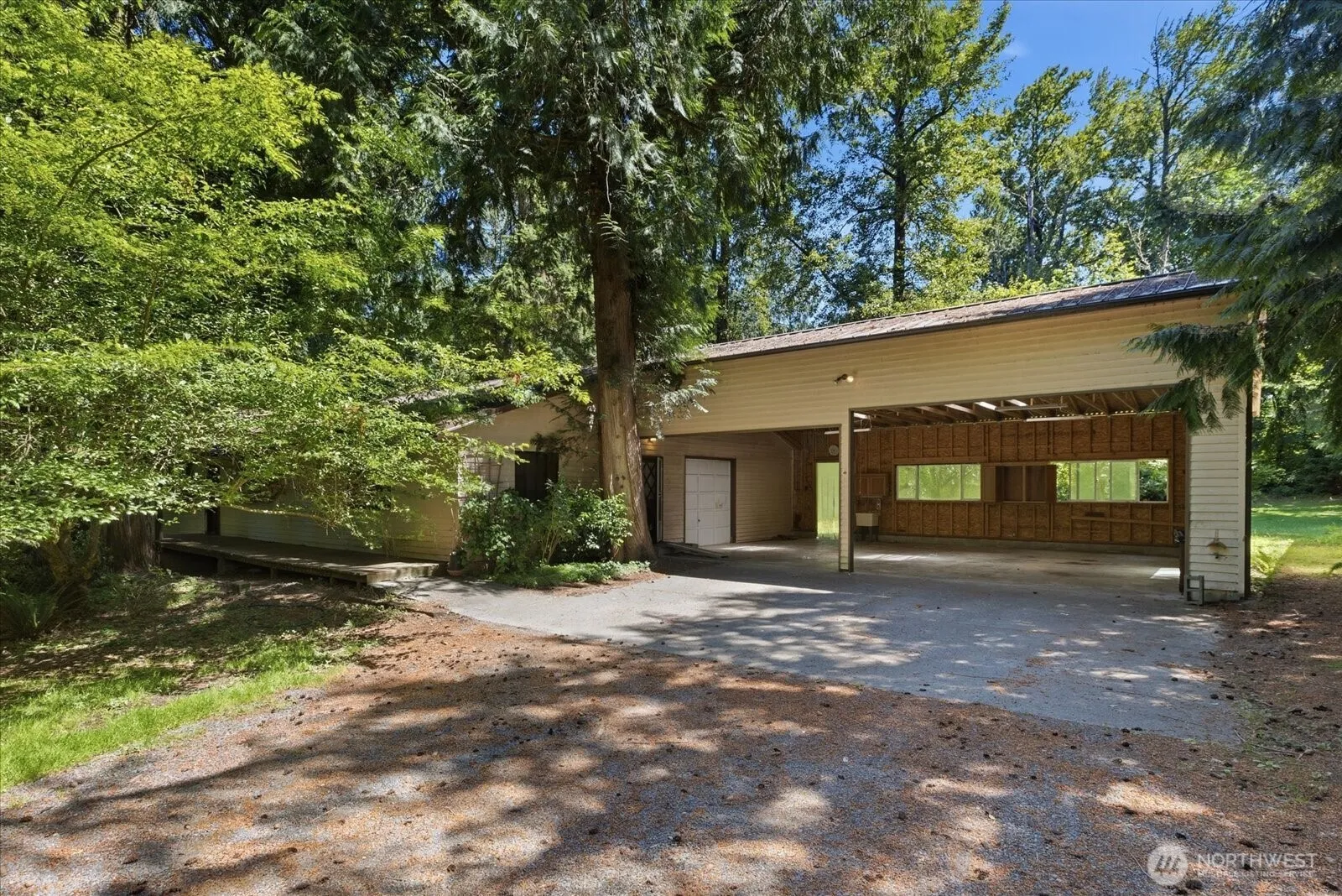 Property photo for 19811 129th Avenue Se, Snohomish