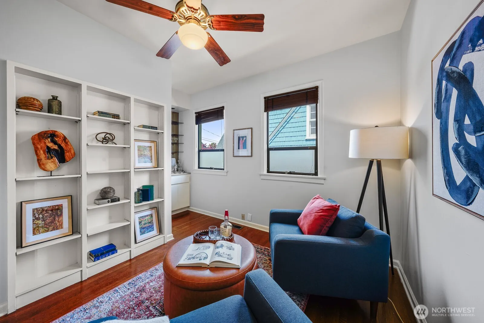 Property photo for 2202 Federal Avenue East, Seattle photo 5