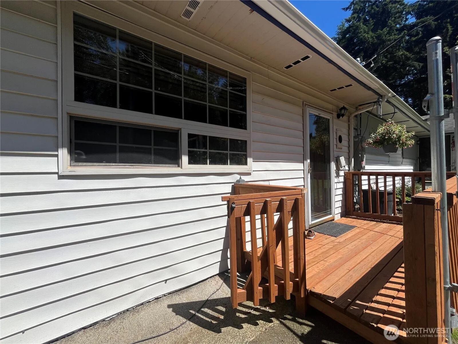 Property photo for 26624 108th Avenue Se, Kent