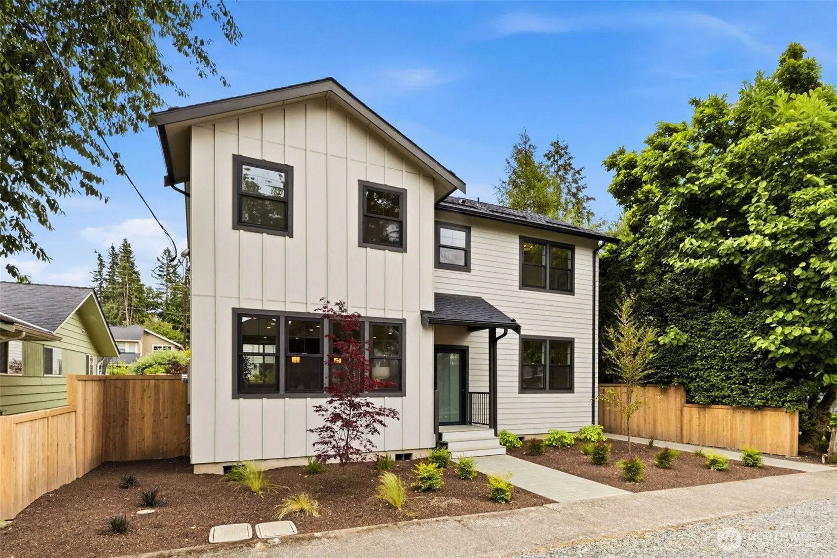 Property photo for 315 Se Andrews Street, Issaquah photo 2
