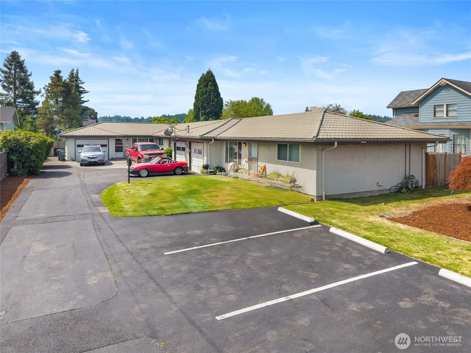 Property photo for 1010 W Pioneer, Puyallup photo 2