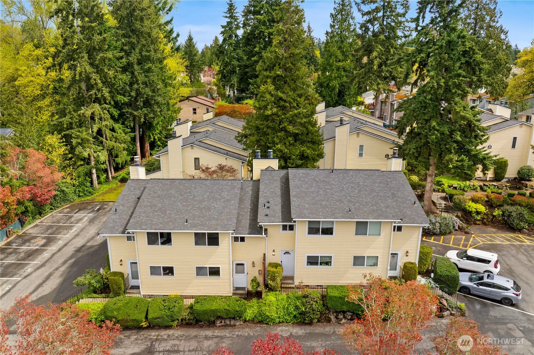 Property photo for 12024 101st Avenue Ne #e2, Kirkland