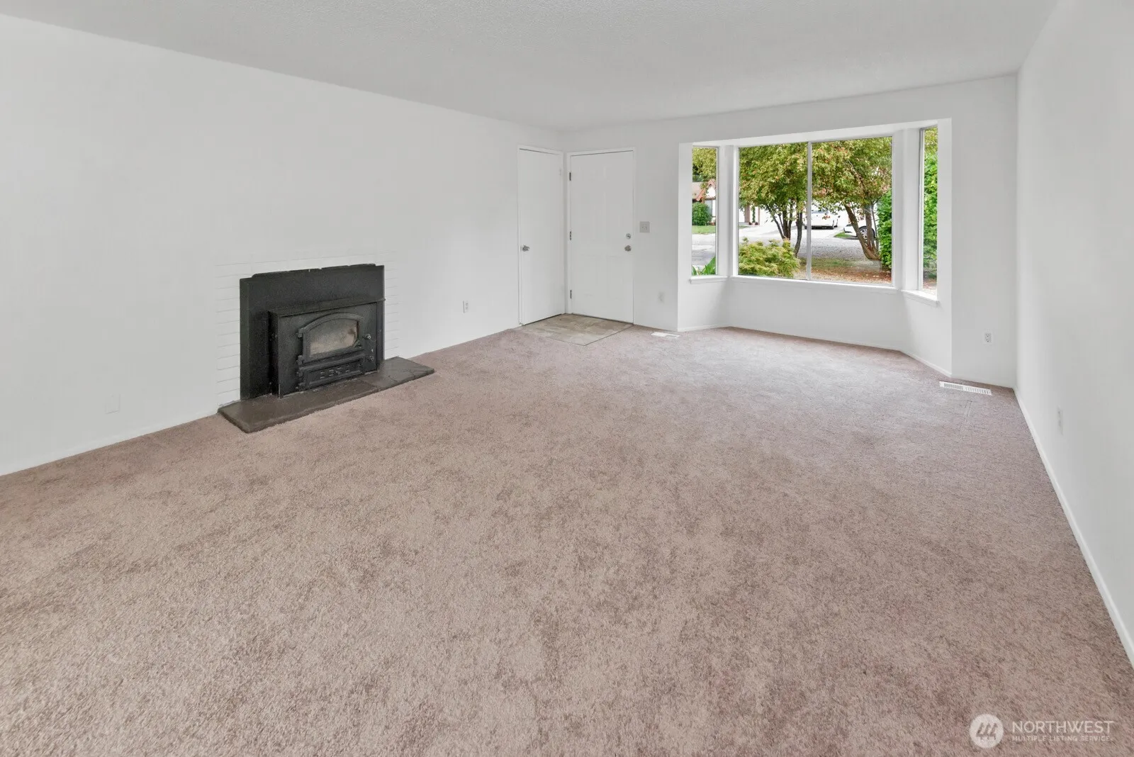 Property photo for 15408 74th Avenue E, Puyallup photo 2