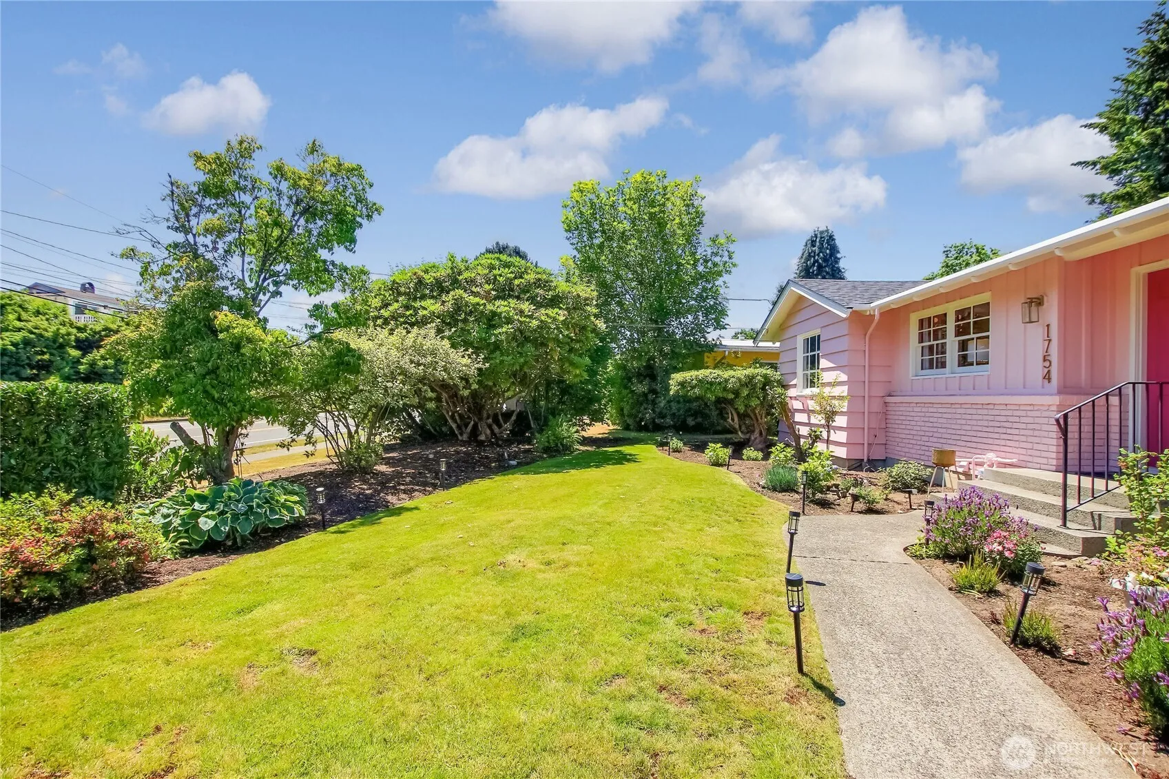 Property photo for 1754 N Narrows Drive, Tacoma photo 5