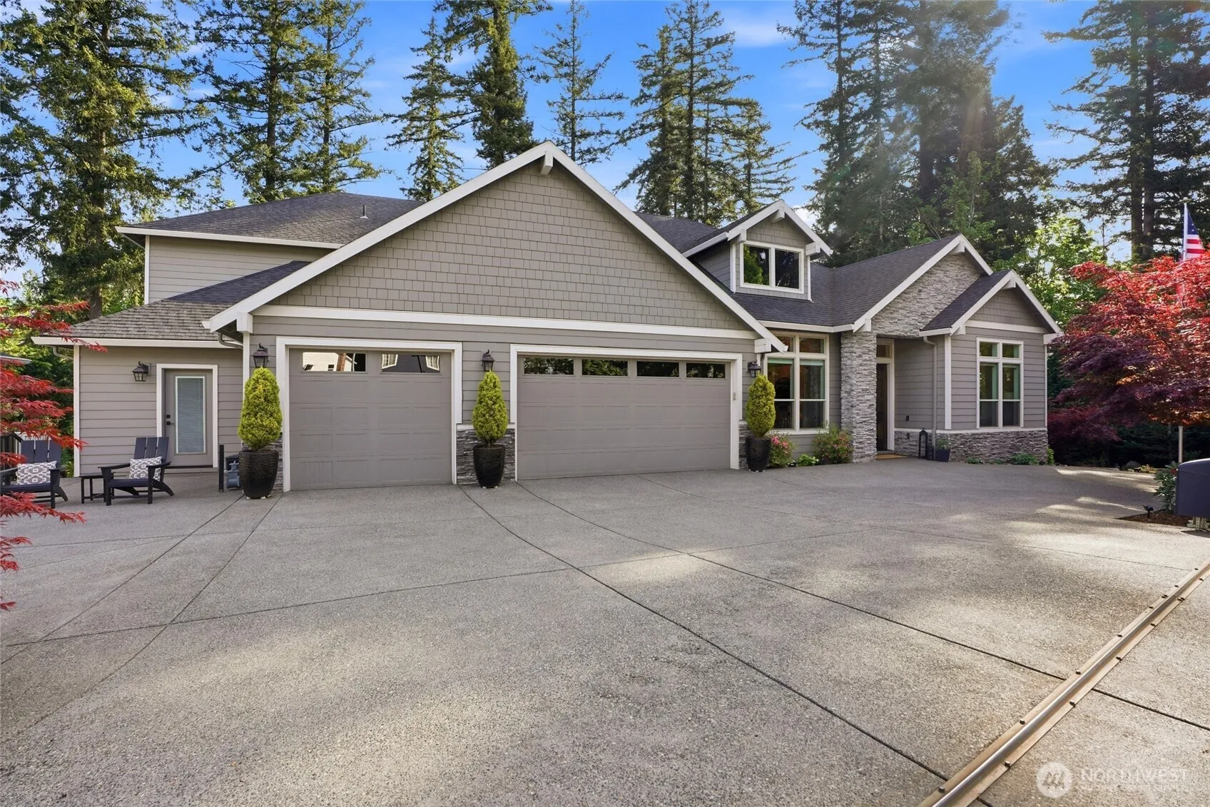 Property photo for 3011 Nw Lake Road, Camas photo 2