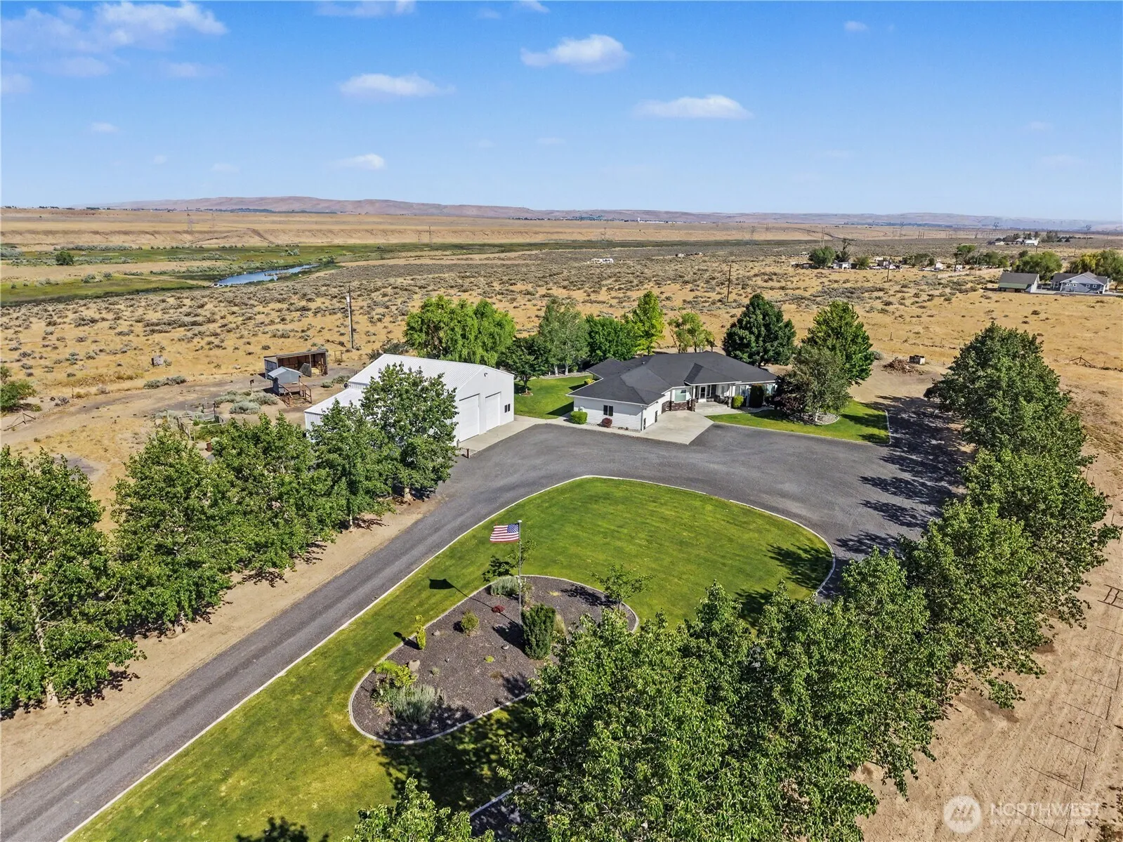 Property photo for 2328 Rd 10.2 Ne, Moses Lake photo 2
