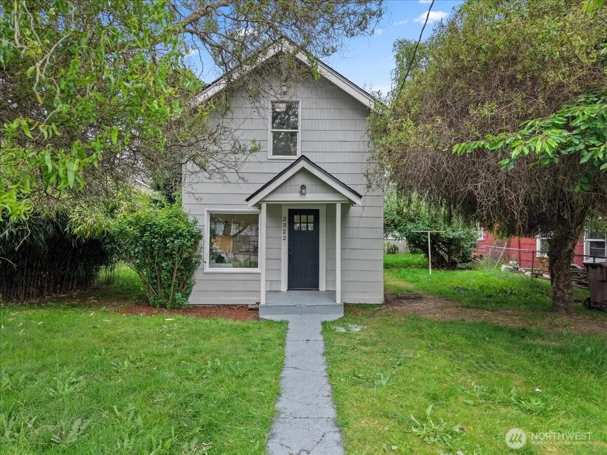 Property photo for 2322 S Ash Street, Tacoma