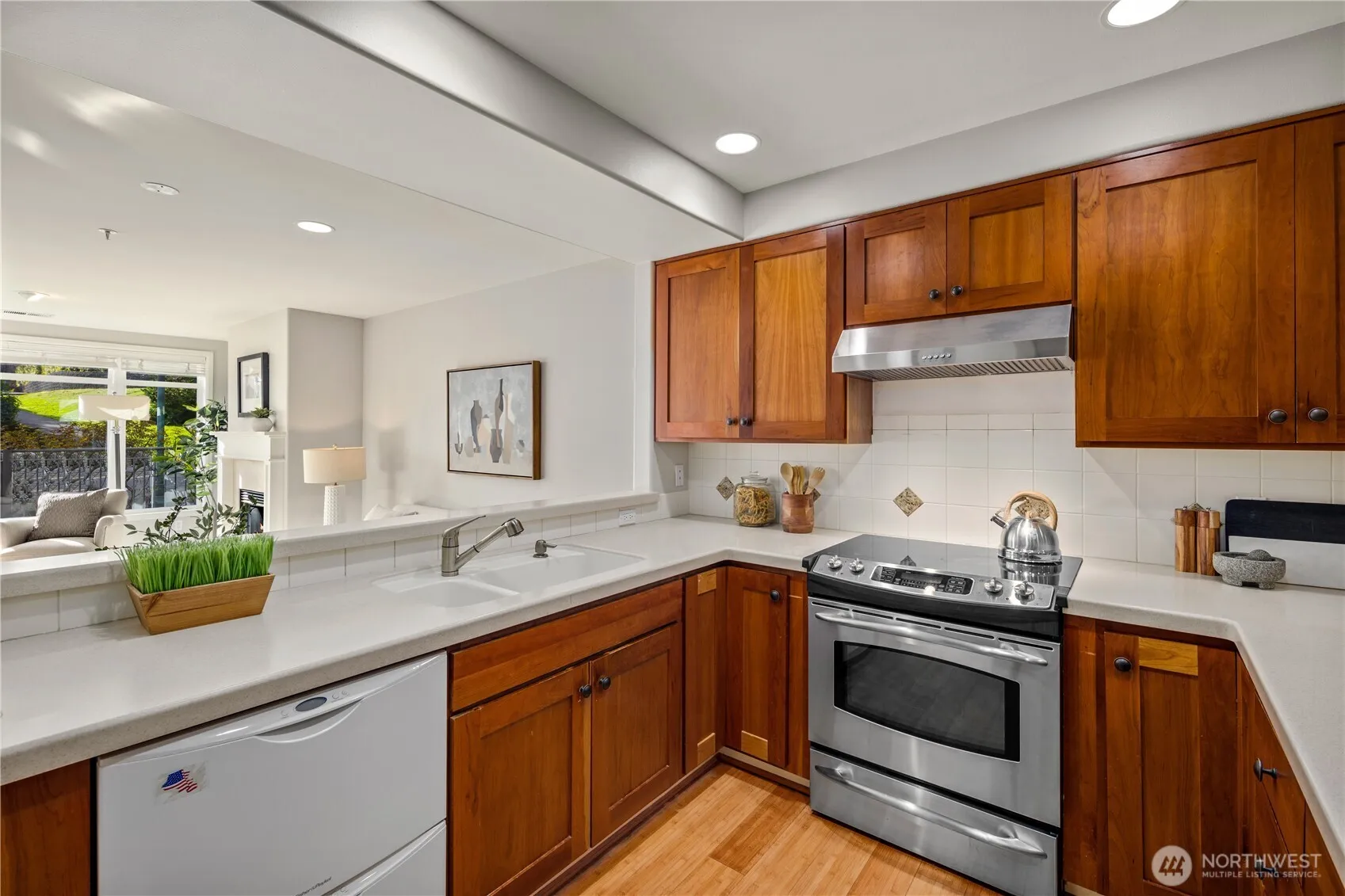 Property photo for 225 4th Avenue #a304, Kirkland photo 5