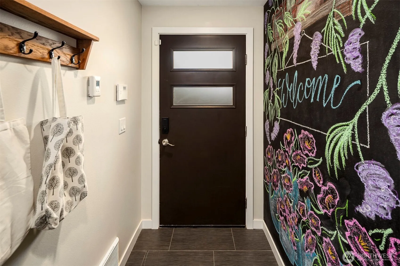 Property photo for 1741 Nw 60th Street #b, Seattle photo 3