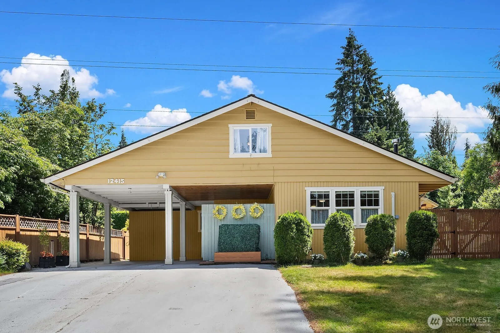 Property photo for 12415 Ne 112th Street, Kirkland