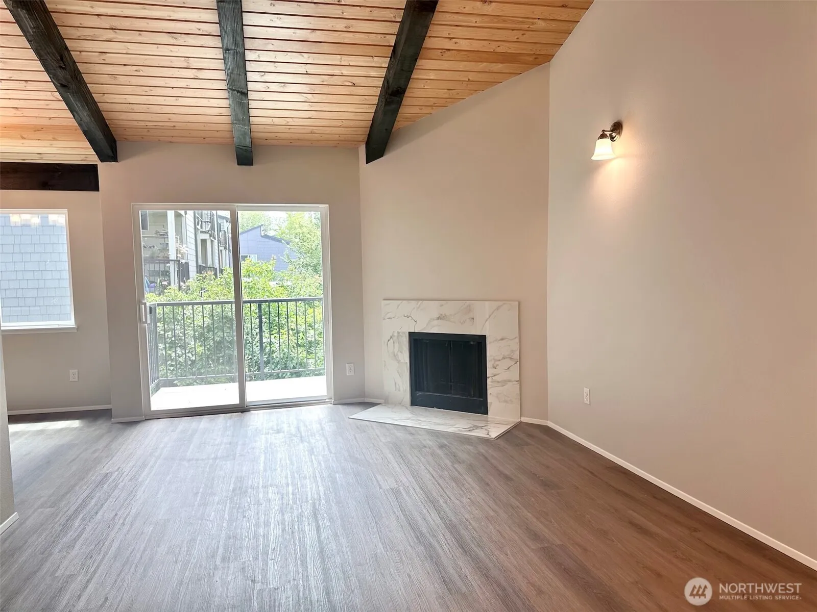 Property photo for 2020 Grant Avenue S #c301, Renton photo 3