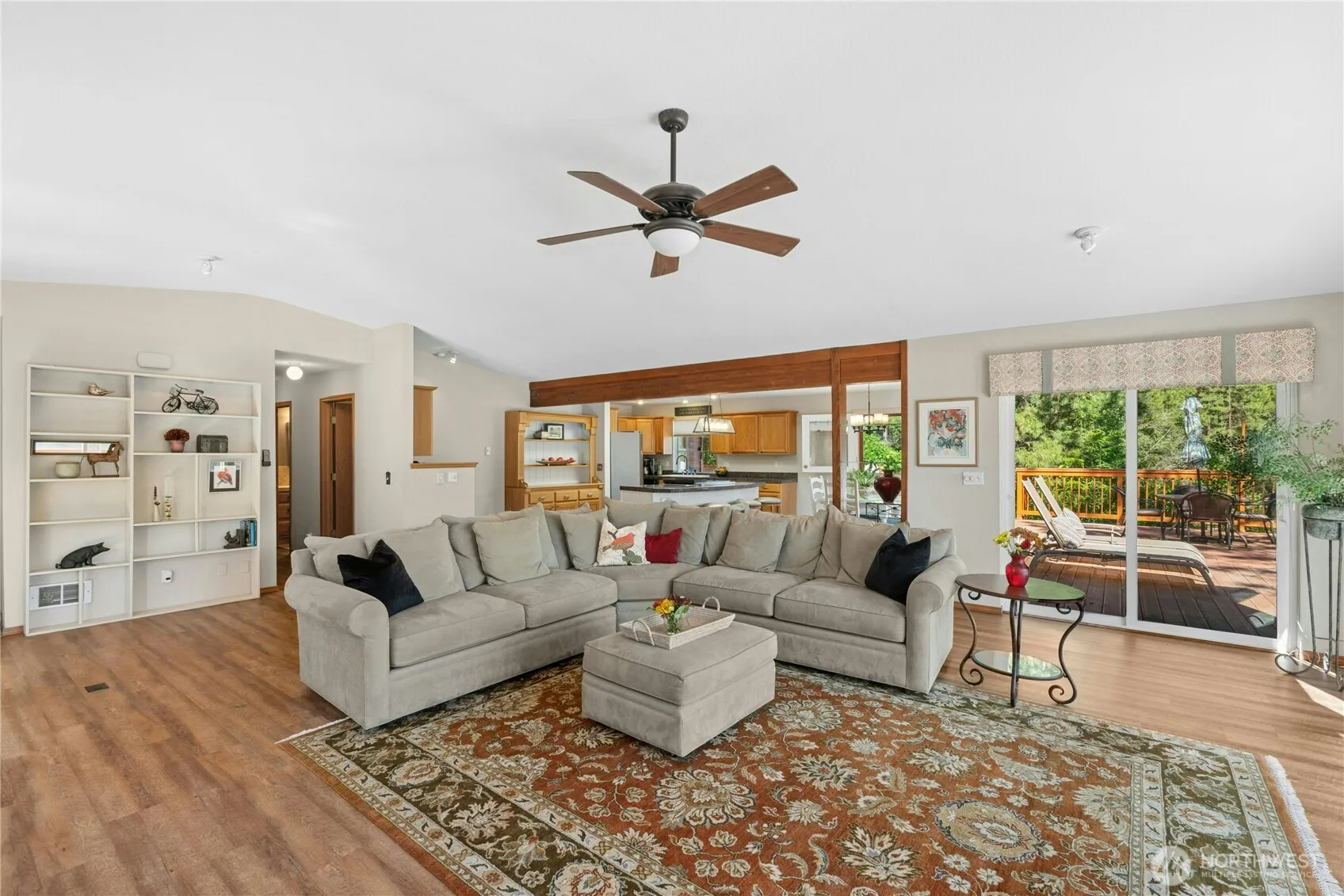 Property photo for 1095 Wood Duck Road, Cle Elum photo 4