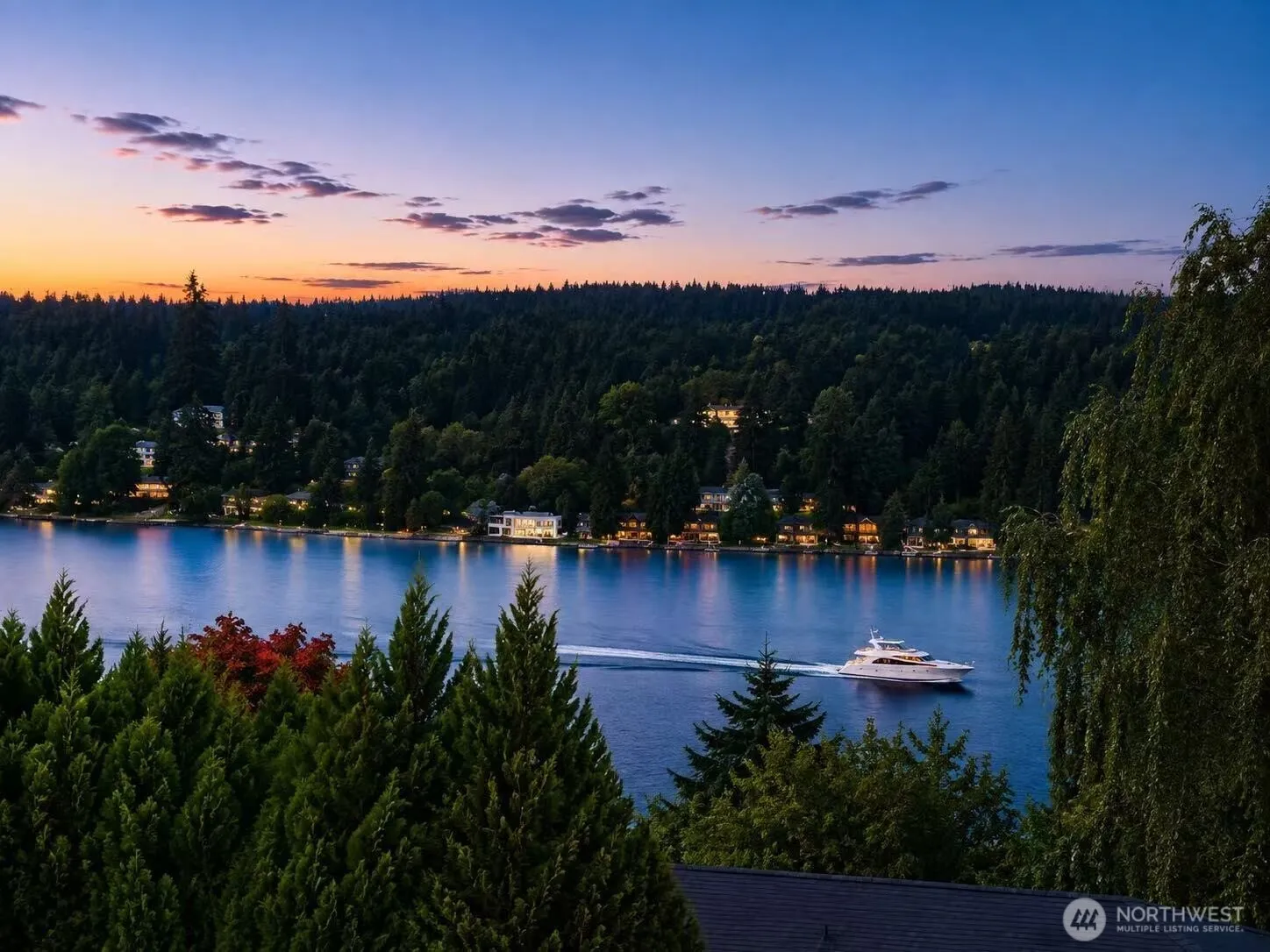 Property photo for 11022 Se 61st Place, Bellevue
