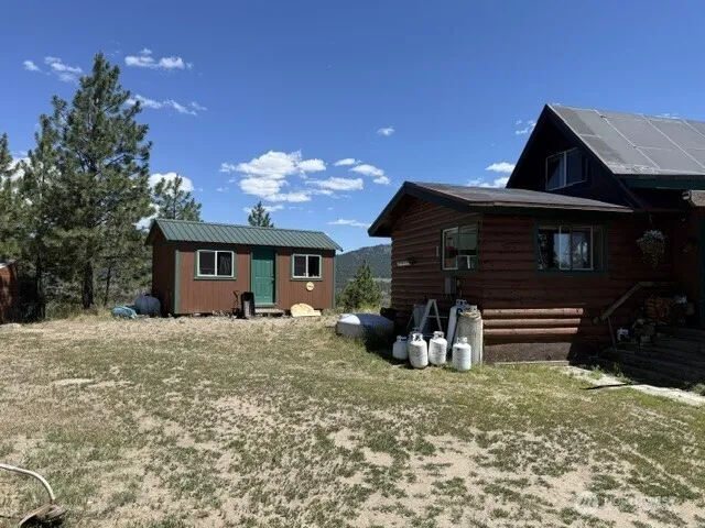Property photo for 132 W Cayuse Mtn Road, Tonasket photo 4