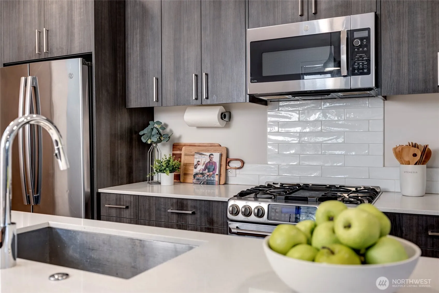 Property photo for 4024 Martin Luther King Jr Way S #b, Seattle photo 4