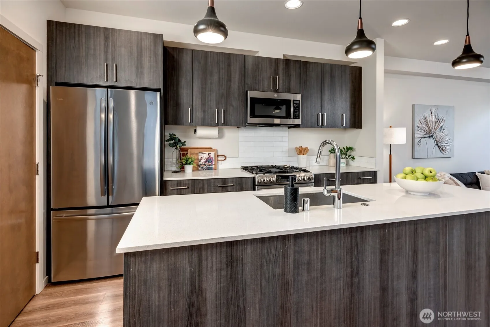Property photo for 4024 Martin Luther King Jr Way S #b, Seattle photo 3