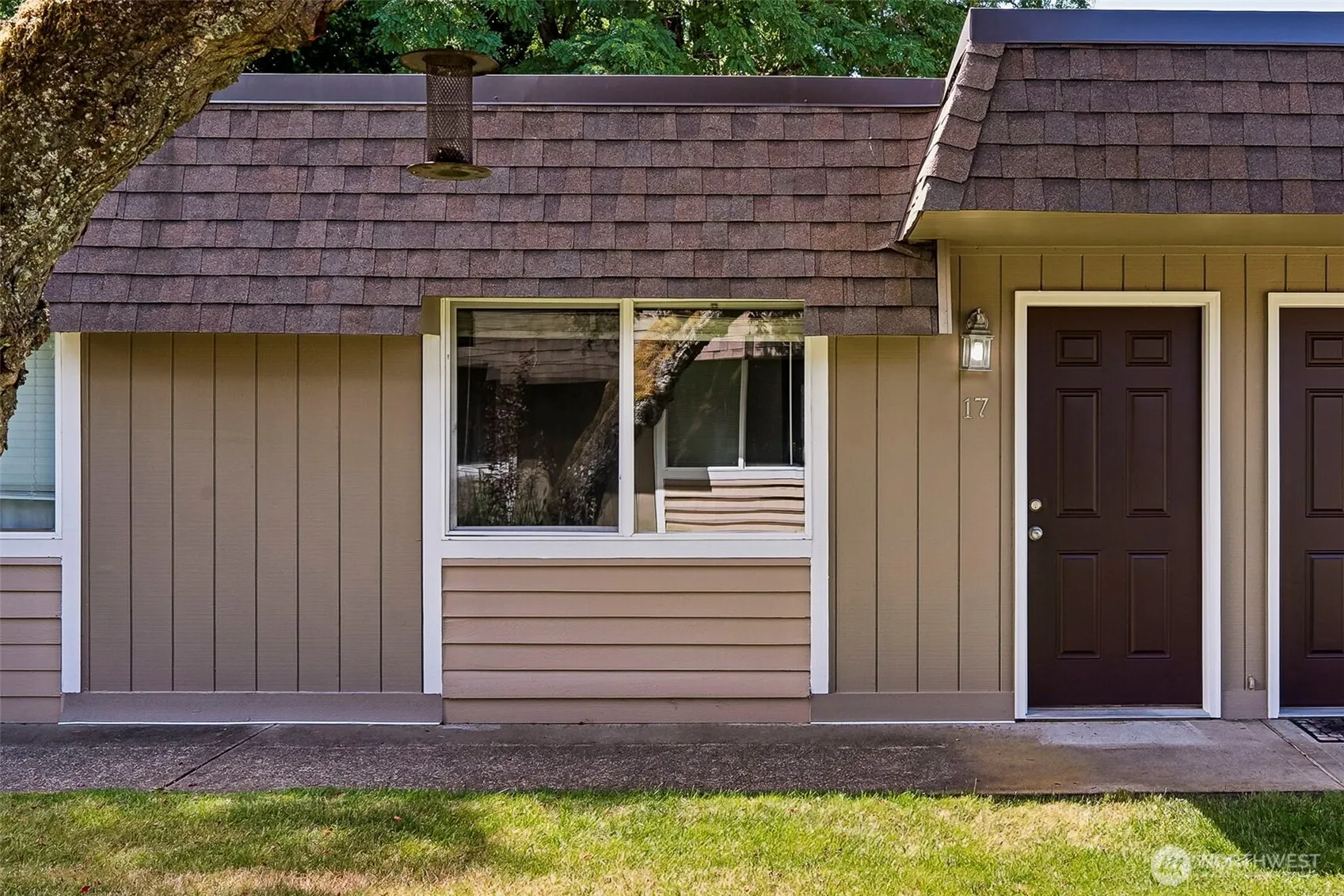 Property photo for 9811 Whitman Avenue Sw #17, Lakewood photo 3
