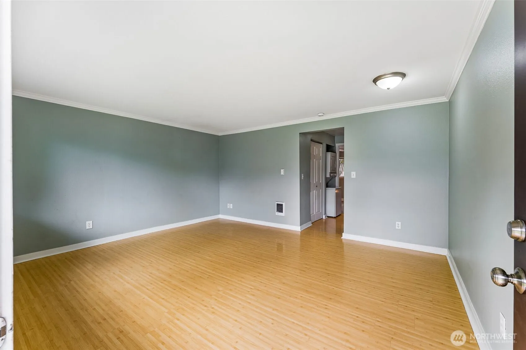 Property photo for 9811 Whitman Avenue Sw #17, Lakewood photo 4