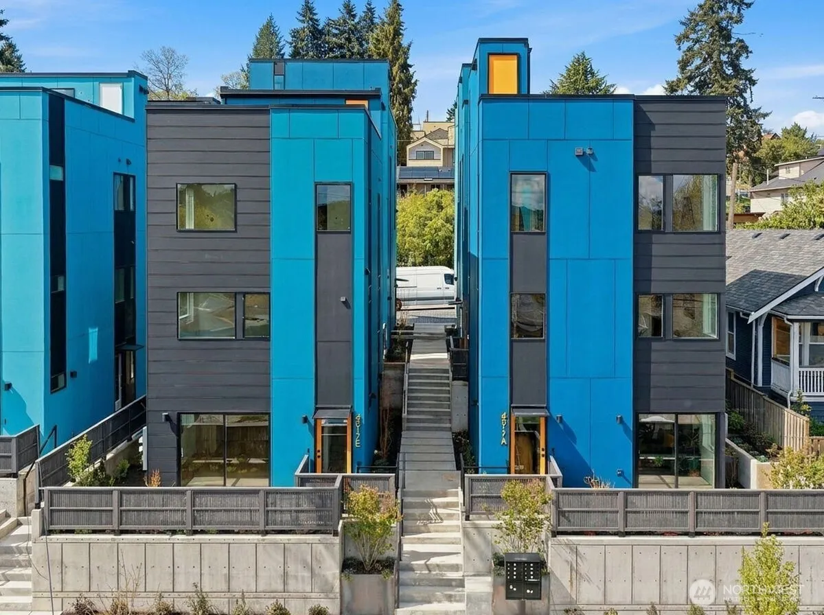 Property photo for 4517 A 35th Avenue S, Seattle photo 4