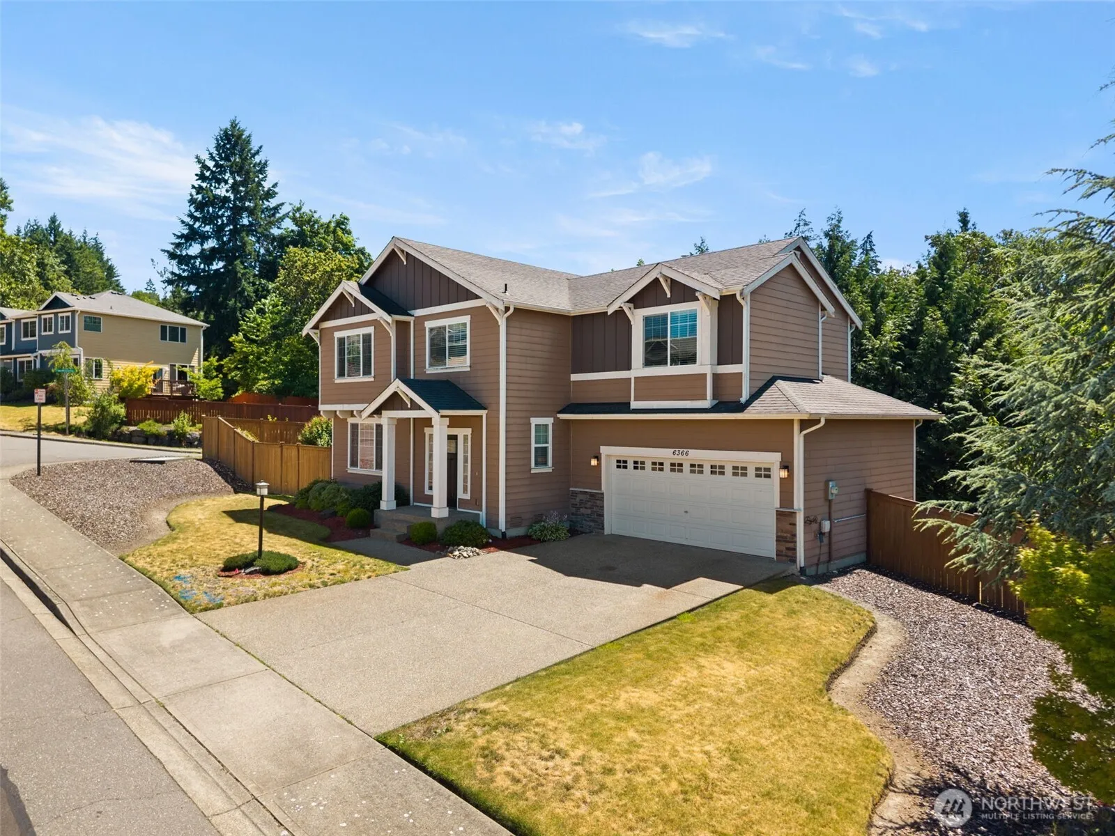 Property photo for 6366 Juanita Circle Ne, Bremerton photo 4