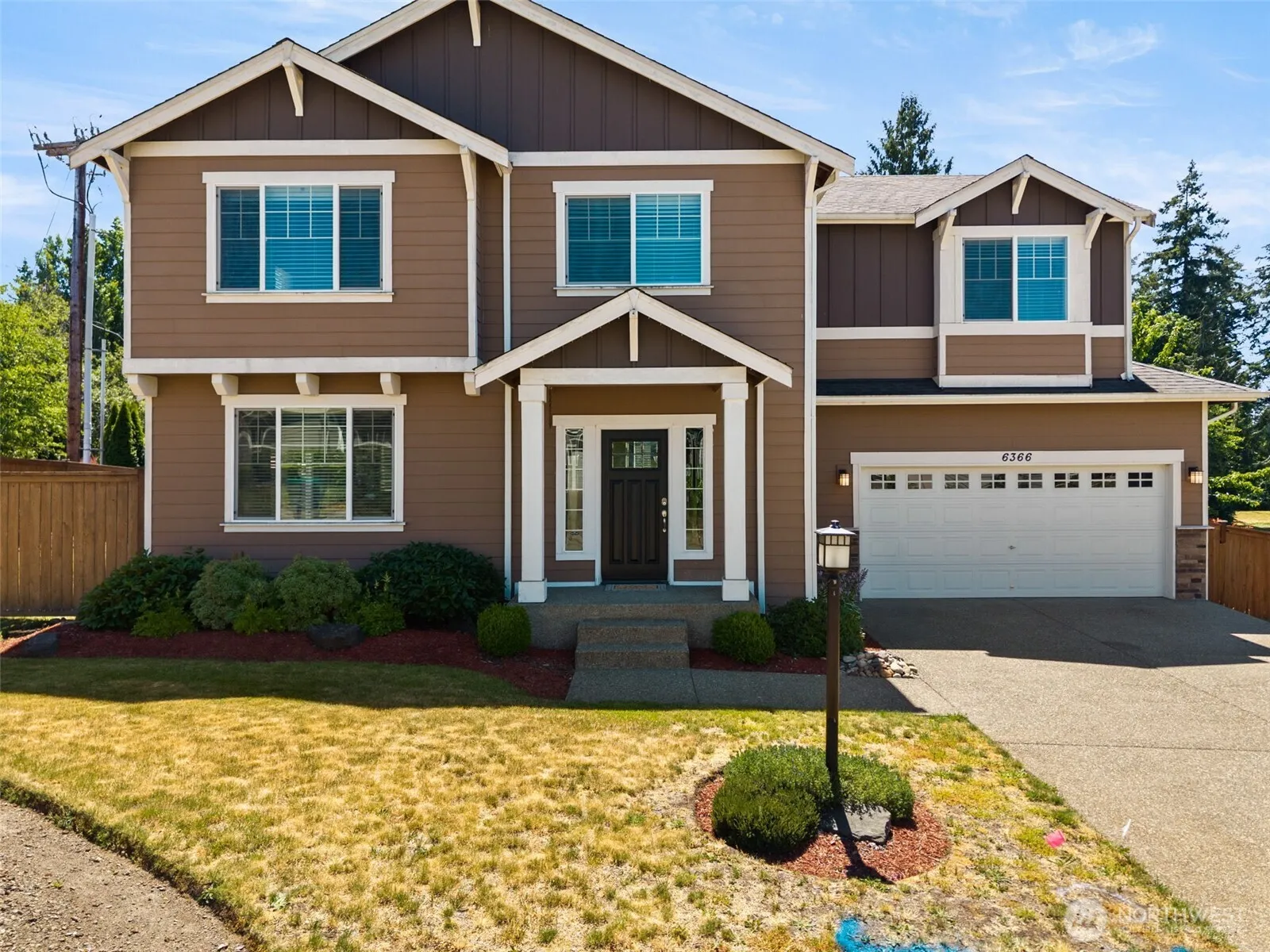 Property photo for 6366 Juanita Circle Ne, Bremerton photo 2