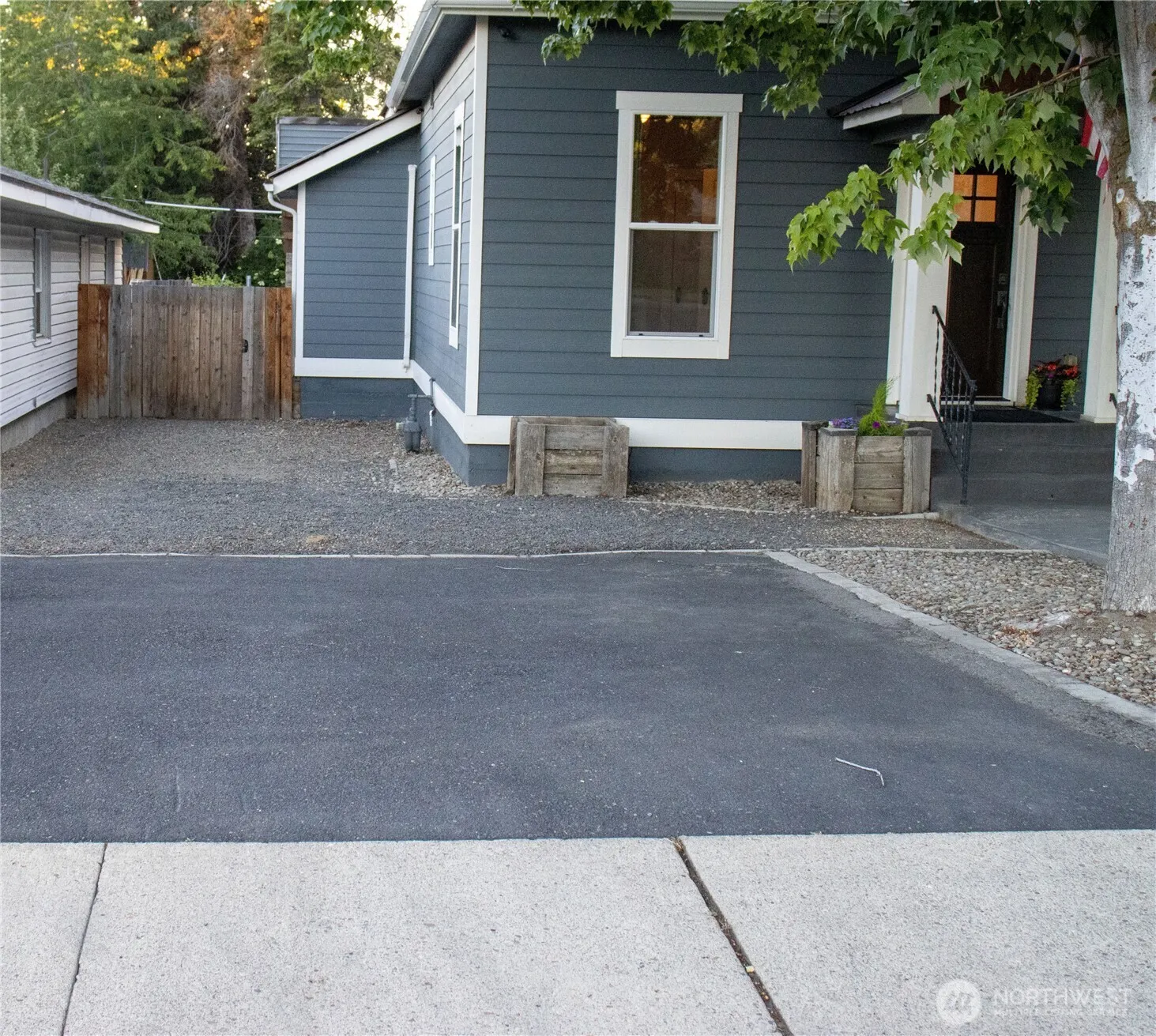 Property photo for 103 N Chestnut Street, Ellensburg photo 2