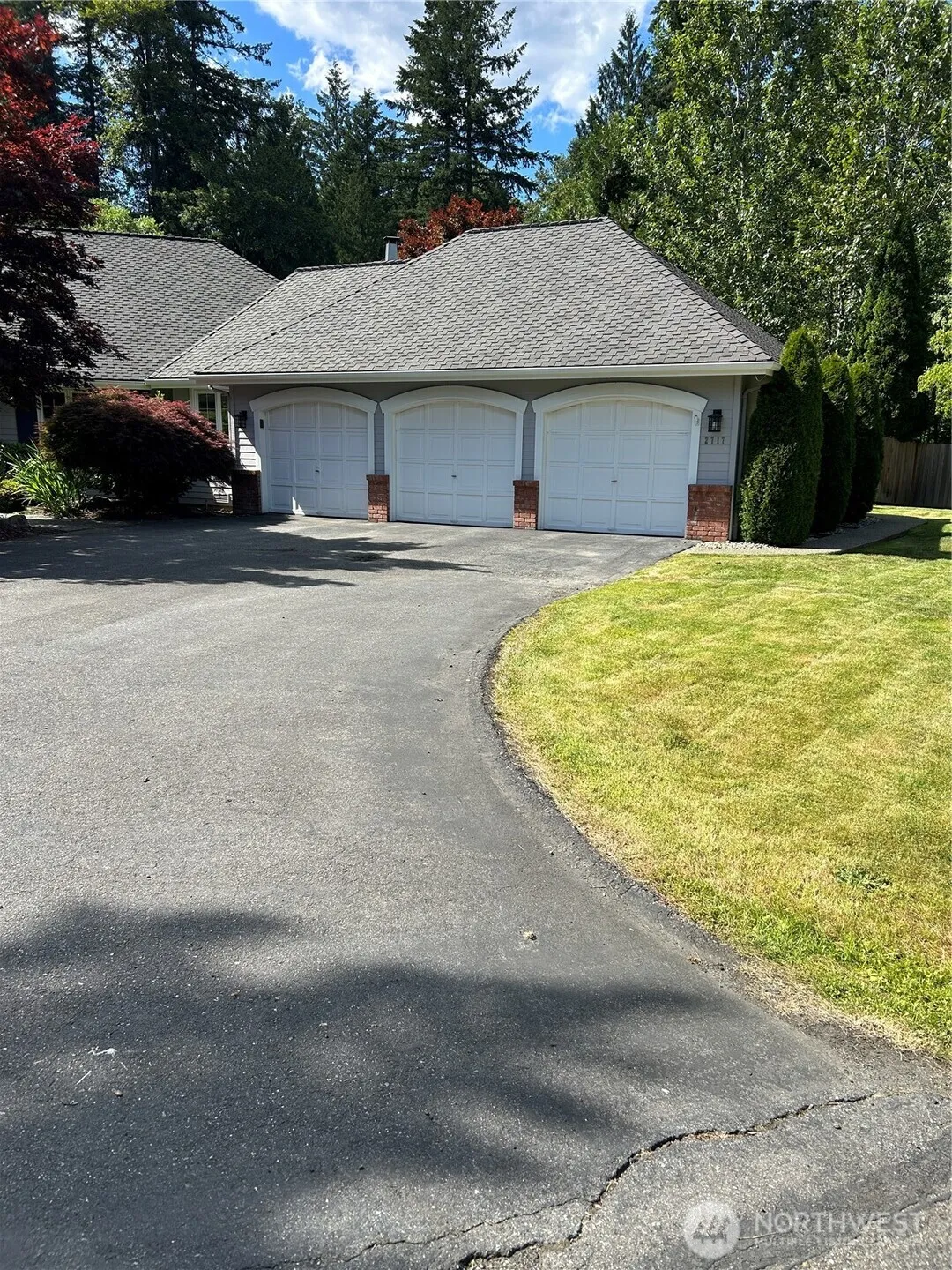 Property photo for 2717 264th Court Ne, Redmond photo 2