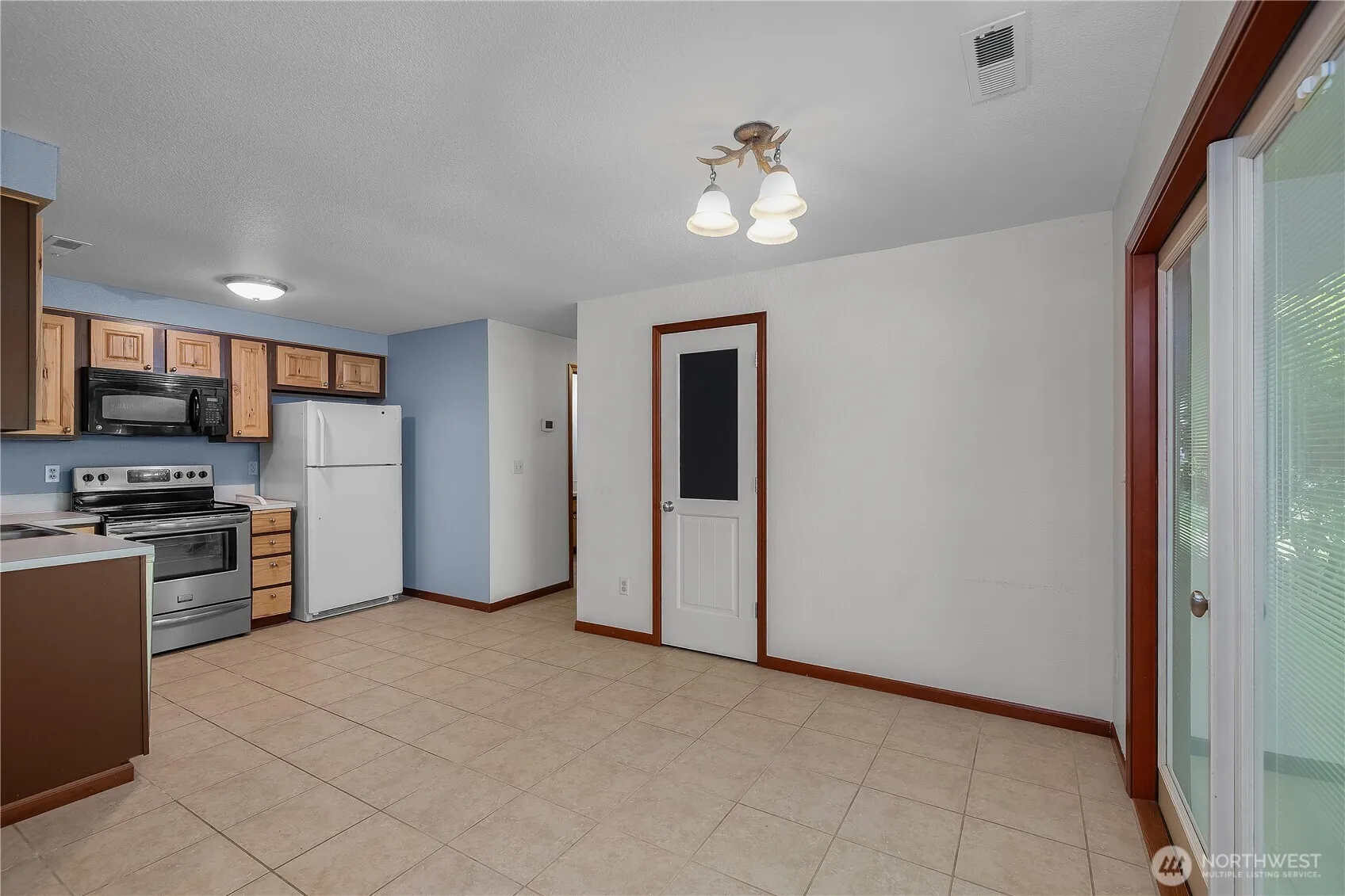 Property photo for 2015 2017 8th Court Sw, Olympia photo 5
