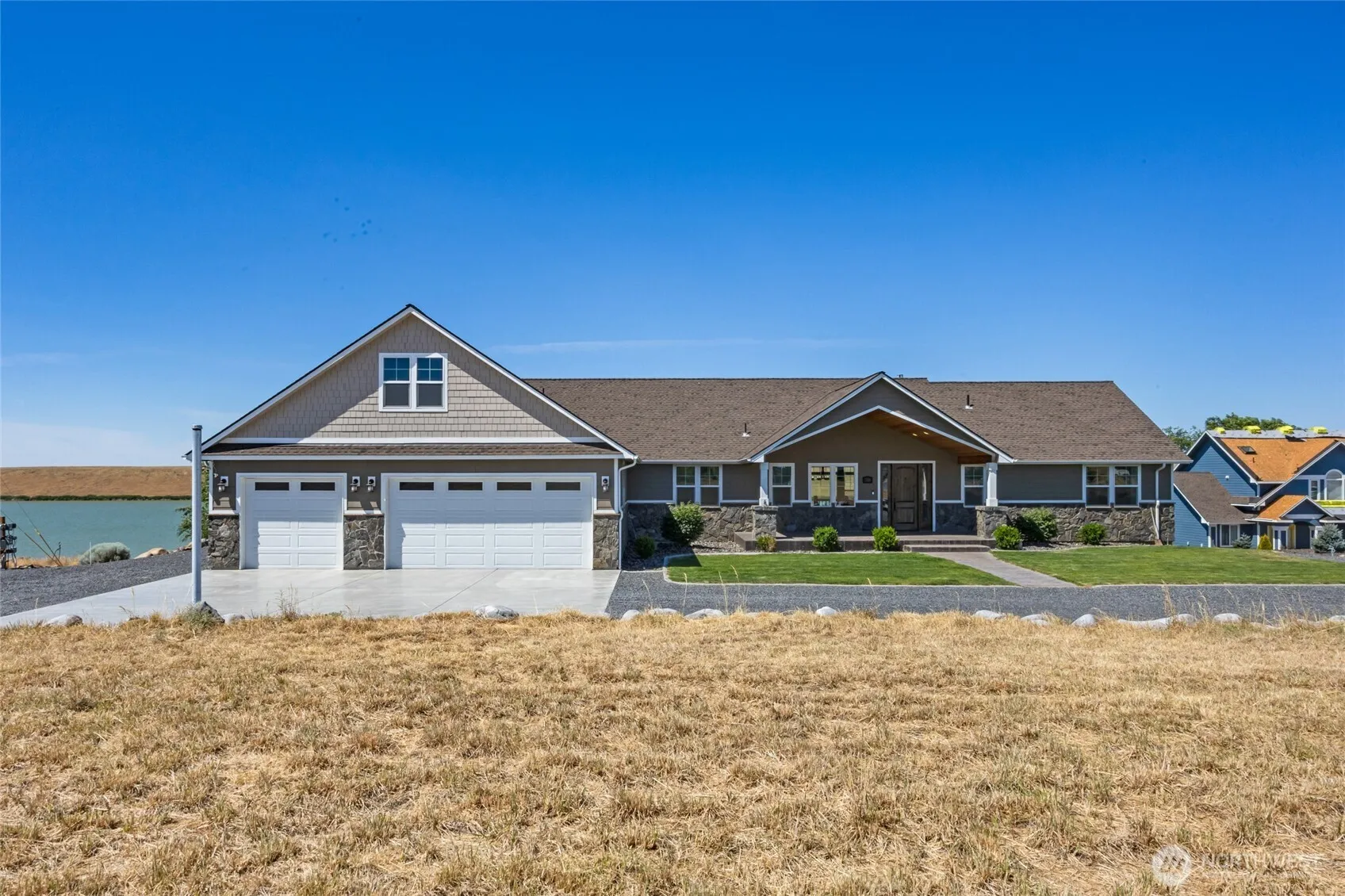 Property photo for 7328 Stonecrest Road Ne, Moses Lake photo 4