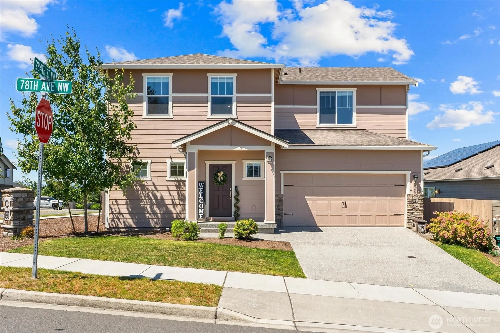 Property photo for 28402 78th Avenue Nw, Stanwood