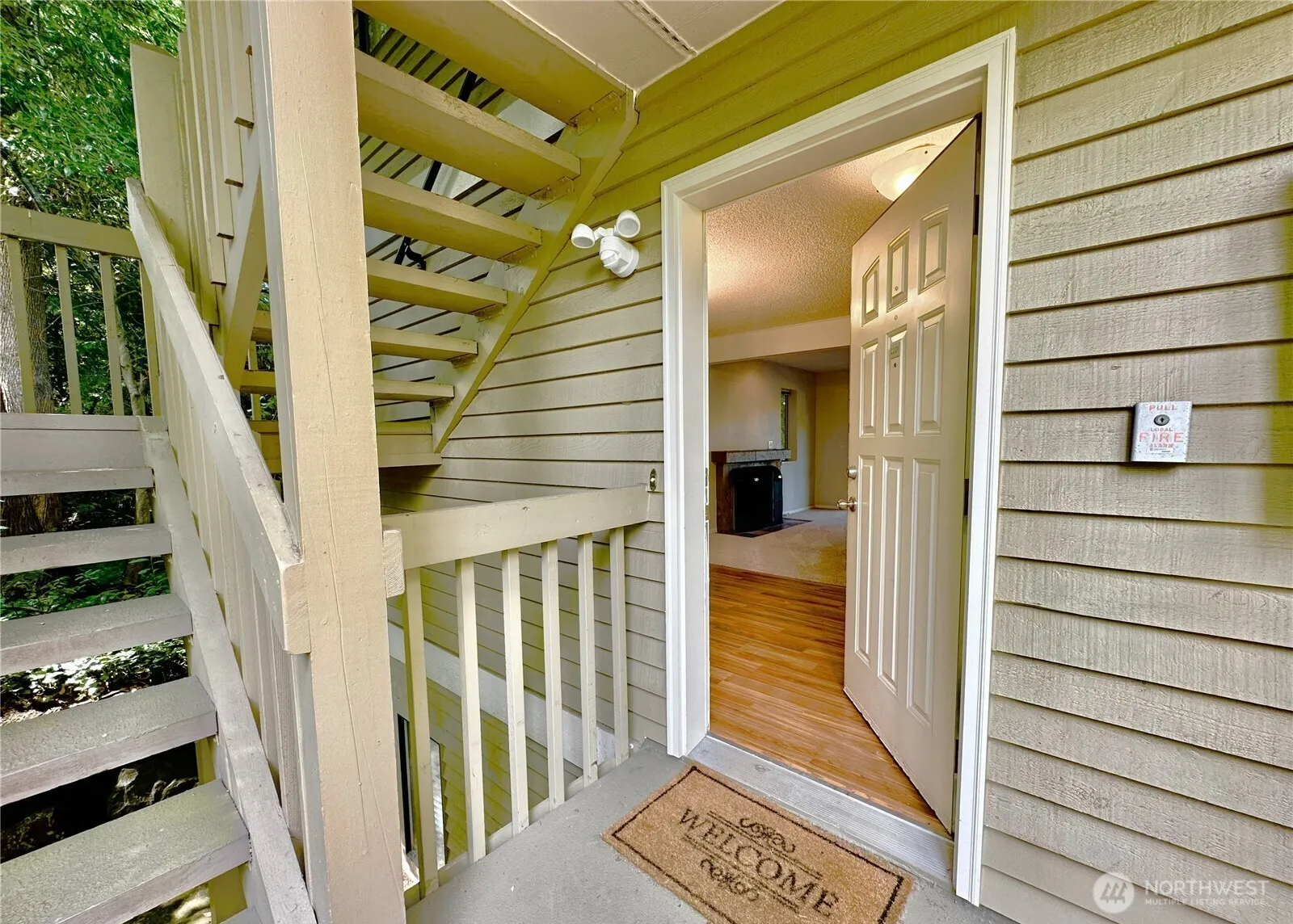 Property photo for 406 10th Street #c201, Kirkland photo 2