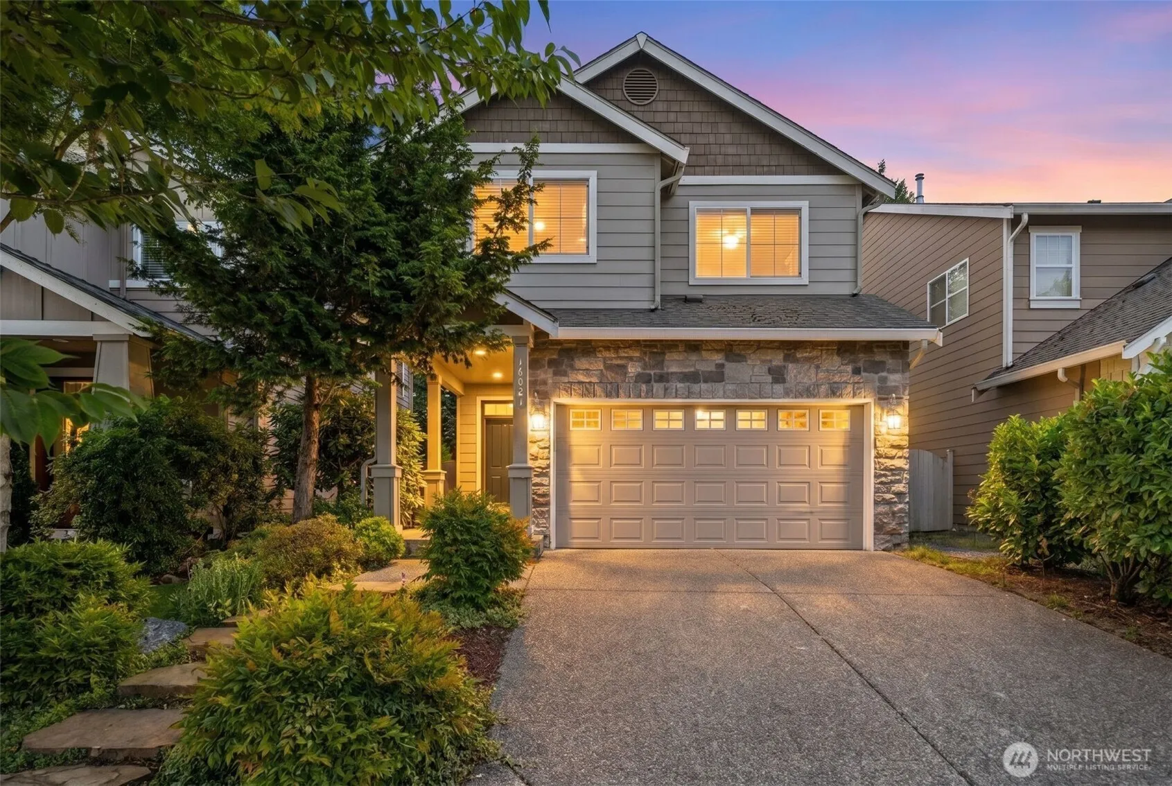 Property photo for 16021 35th Drive Se, Bothell photo 2