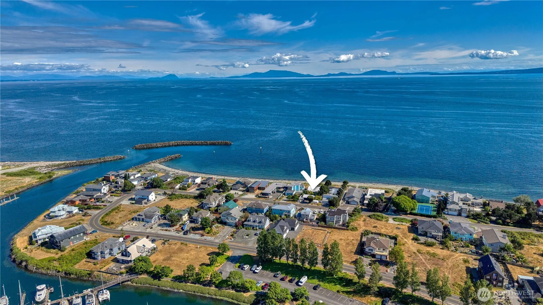 Property photo for 1617 Edwards Drive, Point Roberts photo 3