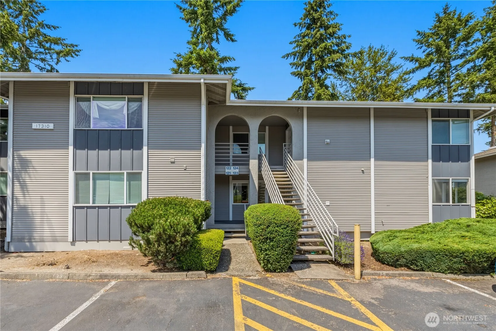 Property photo for 17310 Ne 45th Street #123, Redmond photo 2
