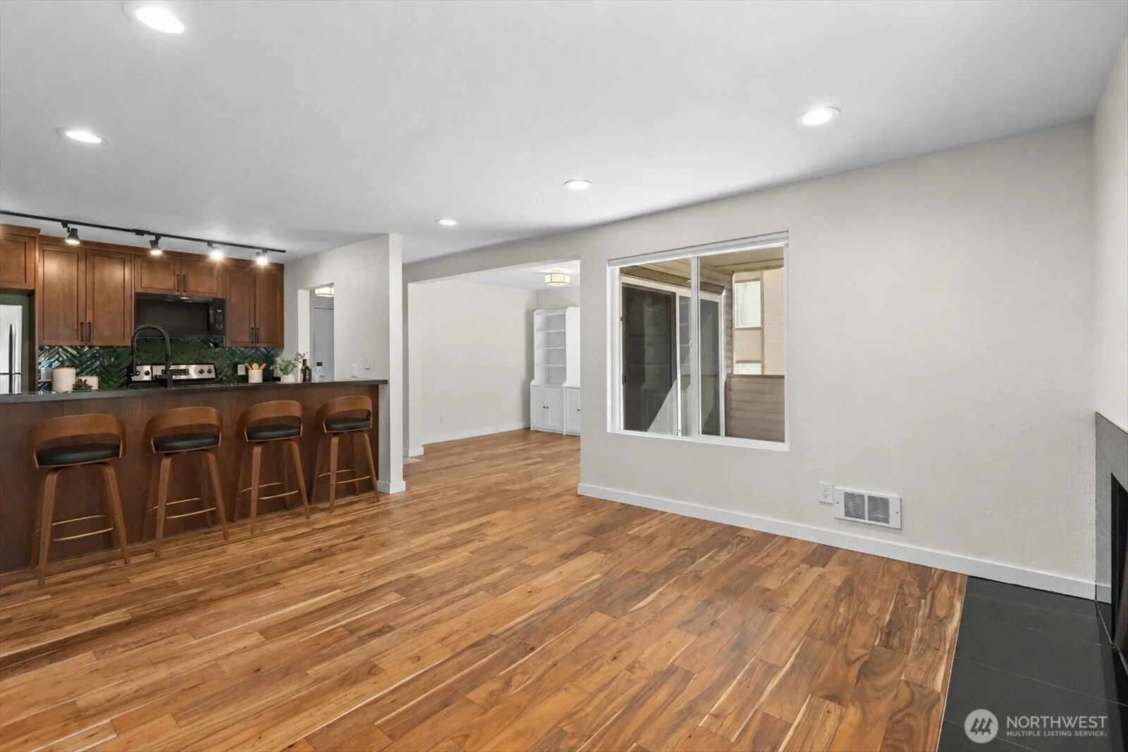 Property photo for 14636 Ne 45th St #c17, Bellevue photo 5