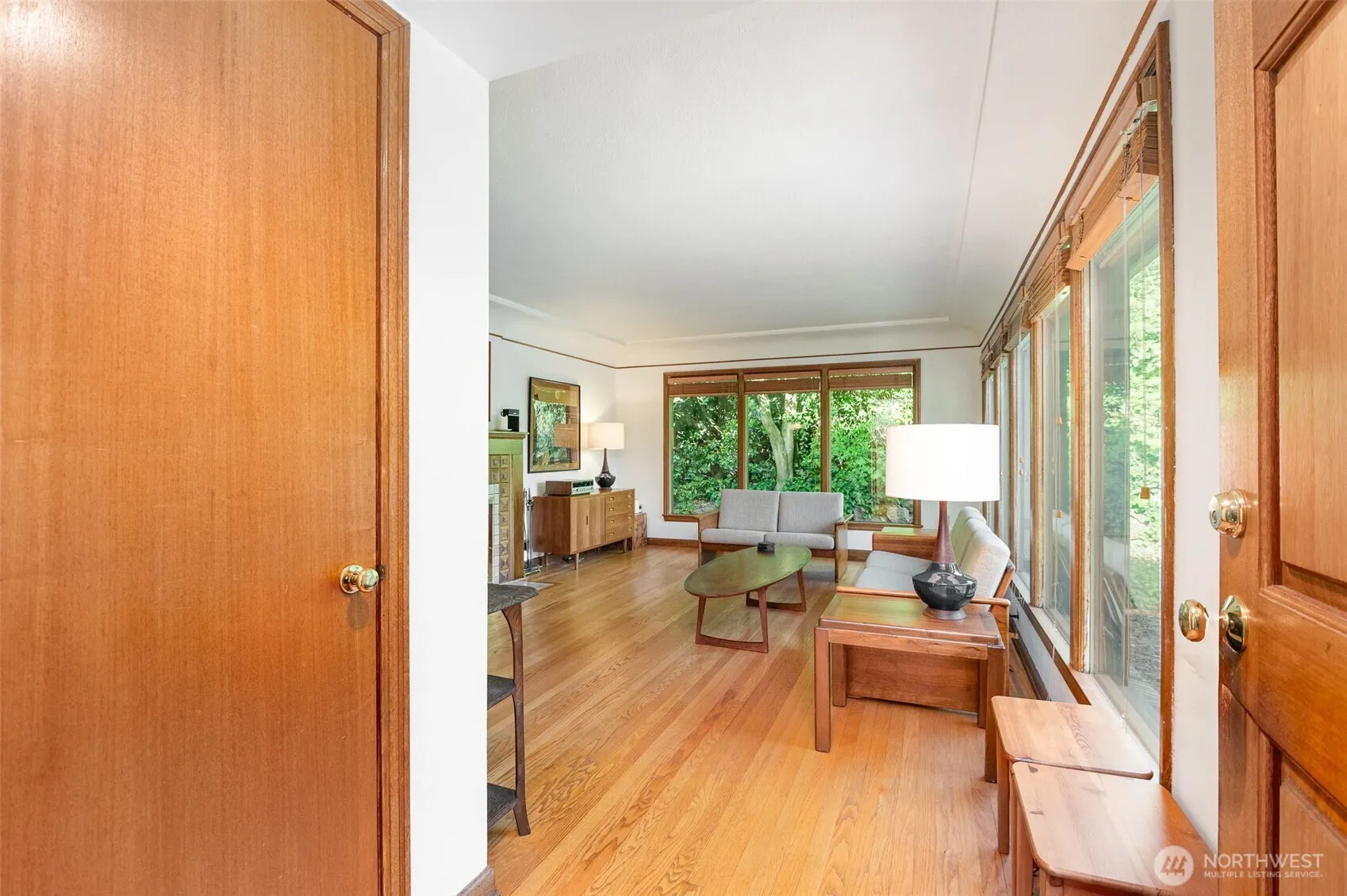 Property photo for 726 N 137th Street, Seattle photo 4
