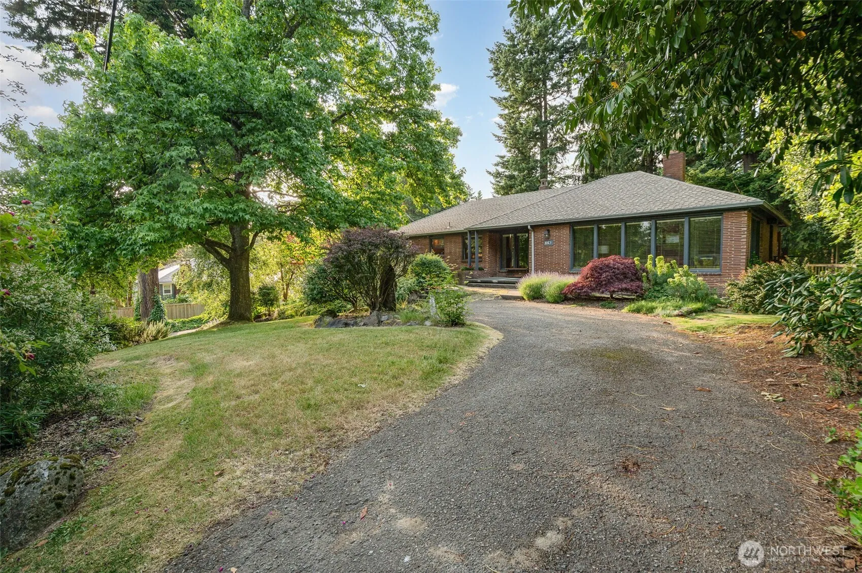 Property photo for 726 N 137th Street, Seattle photo 3