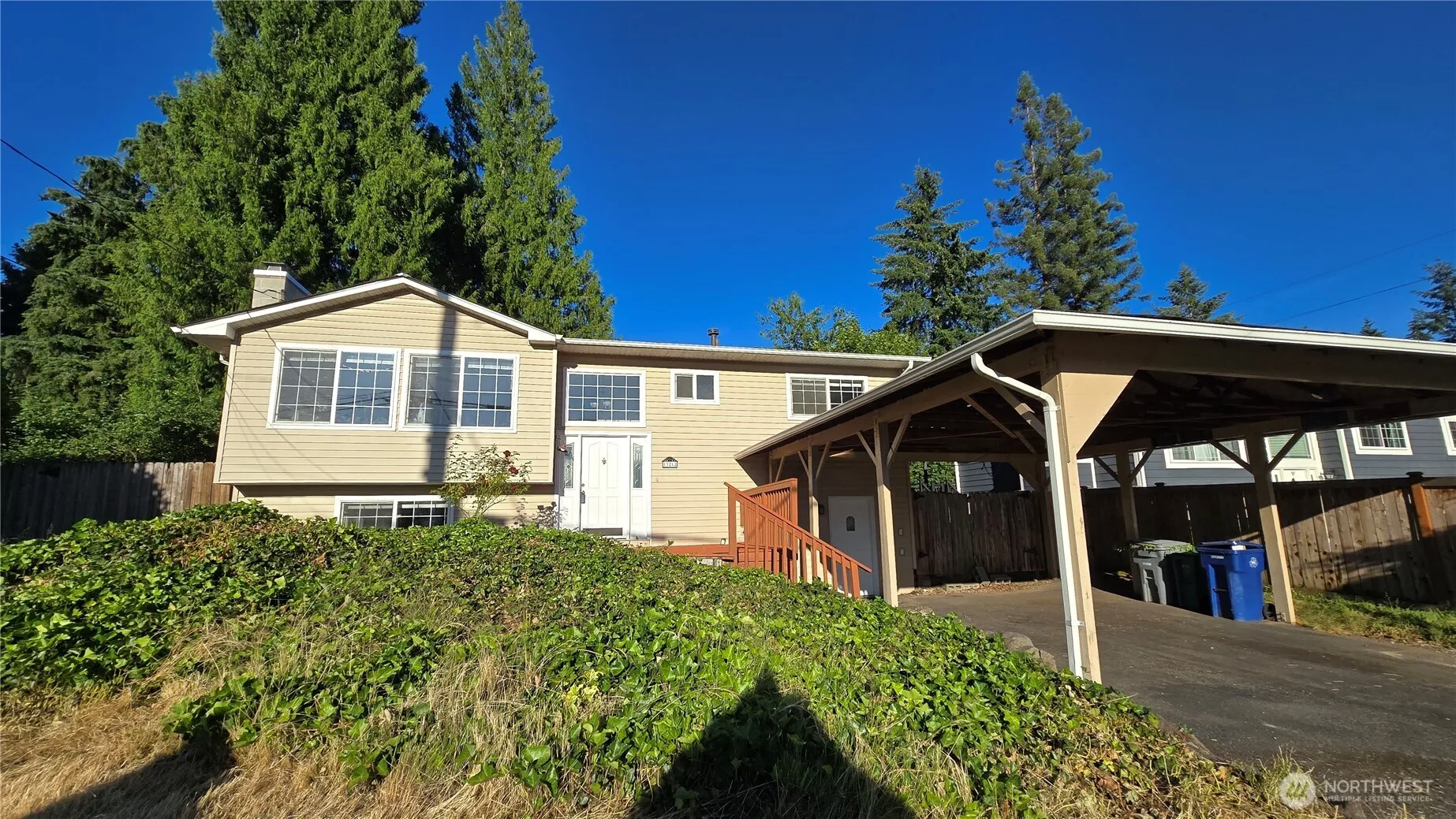 Property photo for 13212 108th Avenue Ne, Kirkland